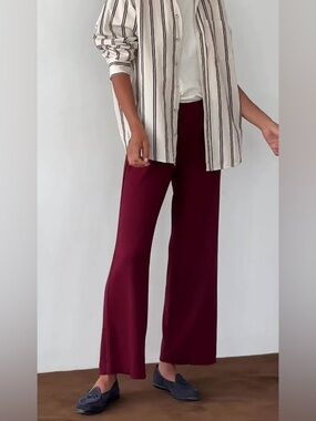 Donni Baby Rib Scallop Pant